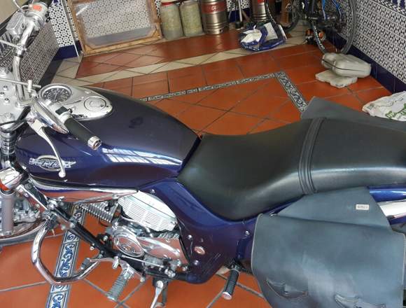 Moto kymco venox buen edrado