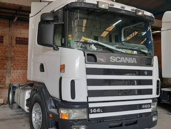 SCANIA_144_460___--- en Villa Elisa (Distrito)