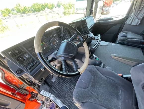 _____SCANIA 124_420___Buen estado en Villa Elisa (Distrito)