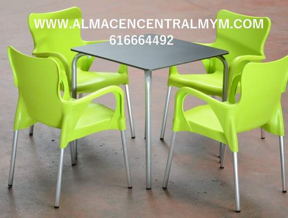 PACK COMPUESTO POR 1 MESA + 4 SILLONES en Sevilla (Municipio)