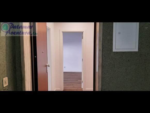 Apartamento T3 todo renovado em Seixal (Concelho)