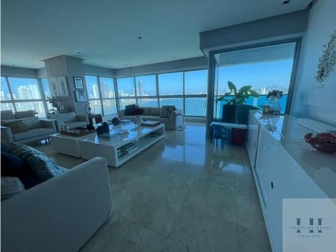 Venta Apartamento, en Castillo Grande- Cartagena