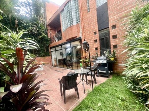 Venta Casa de Lujo El Poblado Unidad sector La Concha