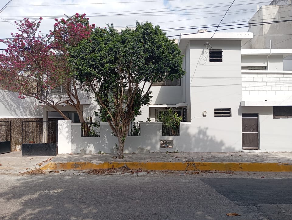 Casa en venta de 3 recamaras 2 plantas en el Centro de Mérida, Yucatán en Mérida (Municipio)