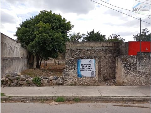 Terreno en venta de 837m² en Col. El Roble Mérida, Yucatán, México