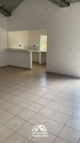 EN VENTA | Casa recién remodelada.