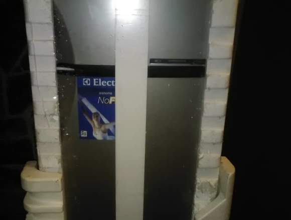 nevera electrolux 21 pies modelo 7200 platino en Libertador (Municipio)