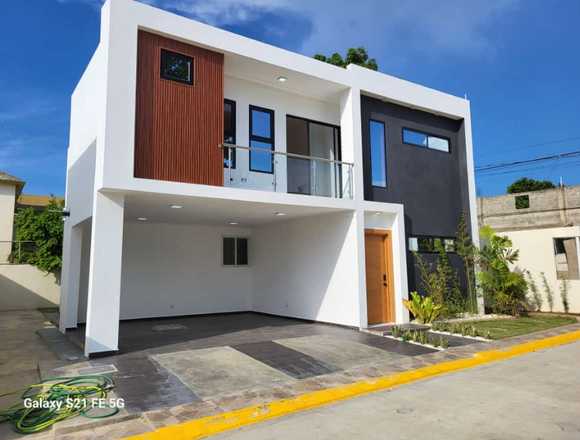 Hermosa casa nueva en residencial cerrado en Santiago (Municipio)