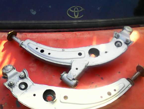 MESETAS PARA COROLLA AVILA 87 en Autónomo Atabapo (Municipio)