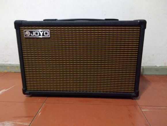 Amplificador JOYO AC40