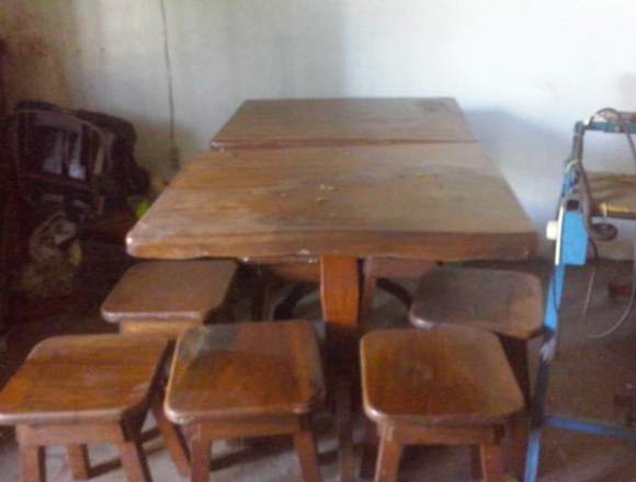 MESAS DE MADERA CON 4 BANCOS PARA CAFETIN en Miranda (Municipio)