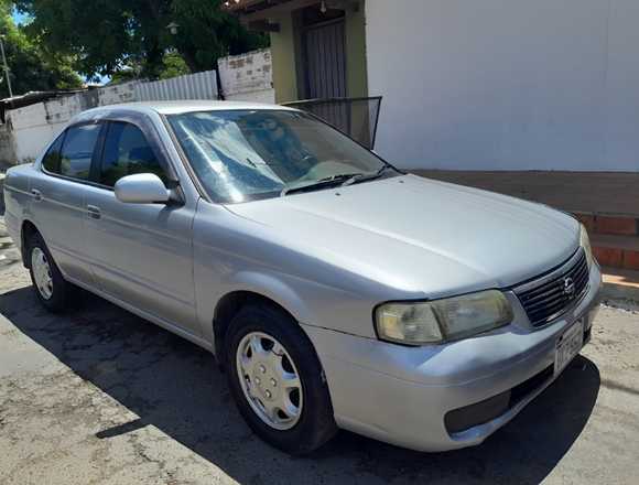 HERMOSO NISSAN SUNNI 2003 en La Recoleta (Distrito)