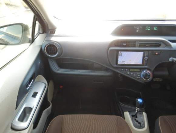 Toyota Aqua HÍBRIDO 2012 en Iquique (Comuna)