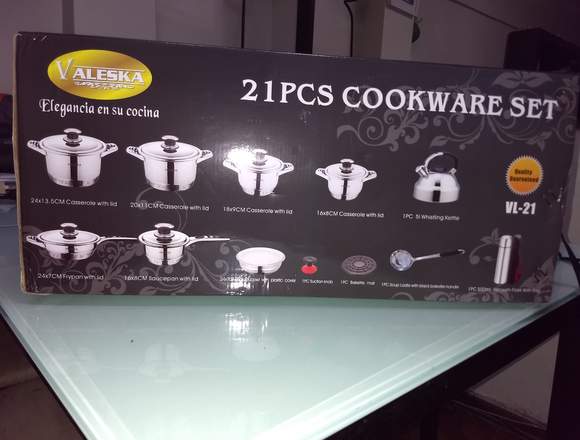 set de ollas de 21 piezas más 3 ollas grandes en Lima (Lima 1) (Distrito)
