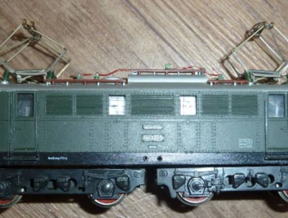 H0 Piko Mehrzwecklokomotive BR 144 137-0 in Verden (Lokalität)