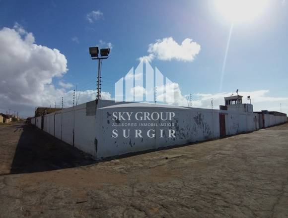 VENDO GALPON INDUSTRIAL EN PUERTA MARAVEN