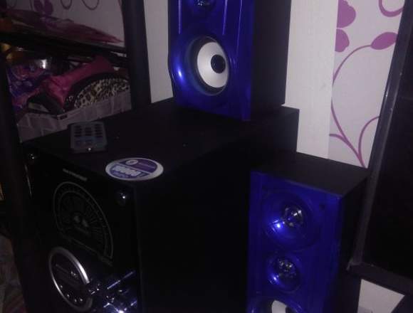 Vendo treatro en casa en San Carlos (Distrito)