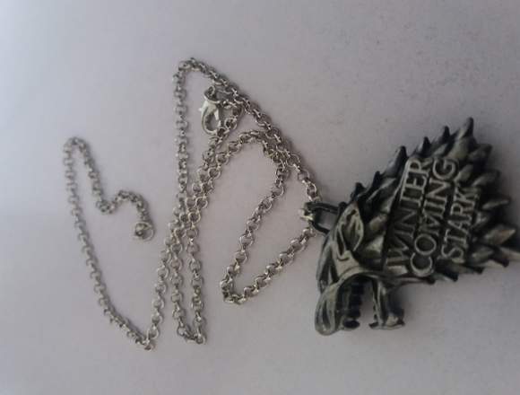 Colgante Casa Stark Huargo Plateado WinterIsComing en San Borja (Lima 41) (Distrito)