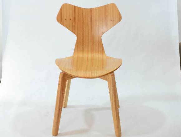 Sillas Jacobsen para bar SolRed