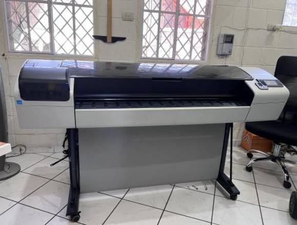 En venta Plotter Hp DESIGNJET T1300 ePRINTER en San Salvador (Municipio)