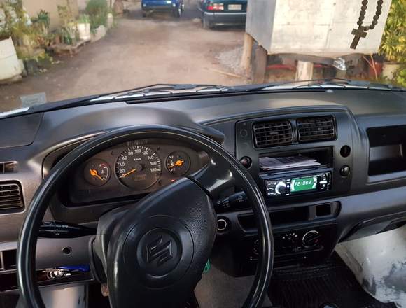 se vende Suzuki apv papeles al dia en Valparaíso (Comuna)