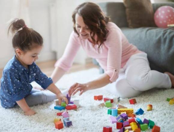 Lucina babysitters Ag de niñeras en Quito (Cantón)