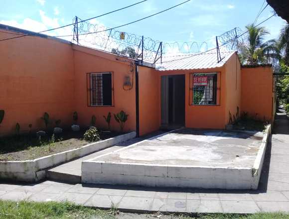 CASA EN VENTA VILLA LOURDES COLON,LA LIBERTAD en Colón (Municipio)