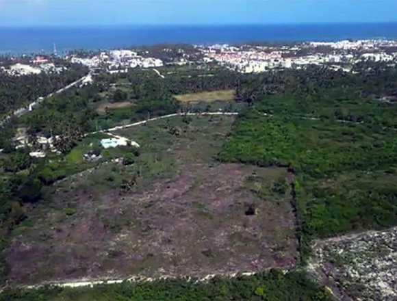 PUNTA CANA: TERRENO CERCA DE LA PLAYA. en Santo Domingo de Guzmán (Municipio)