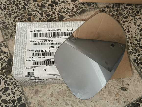 Vidro Espelho Esquerdo VW Novo Beetle em Loures (Concelho)