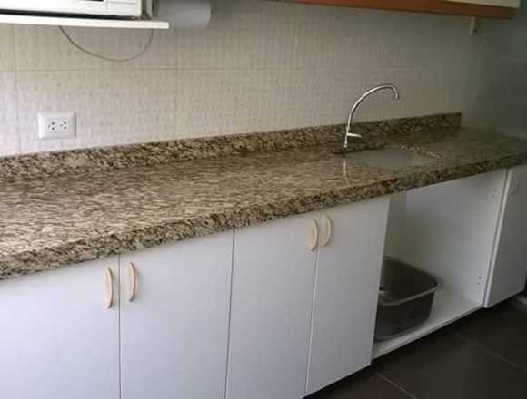 Mesas de Granito cuarzo mármol sintetizada melamin en San Miguel (Lima 32) (Distrito)