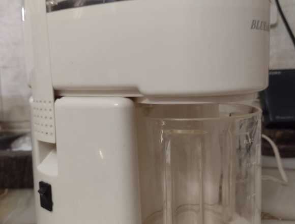 Juguera Bluesky - extractor de jugos en Firmat (Localidad)