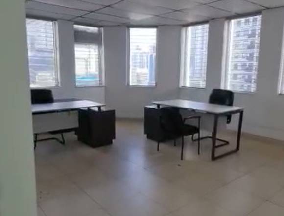 Vendo piso completo con oficinas por estrenar en Panamá (Distrito)