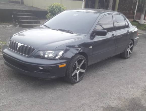 Mitsubishi Lancer Super Ganga en Panamá (Distrito)