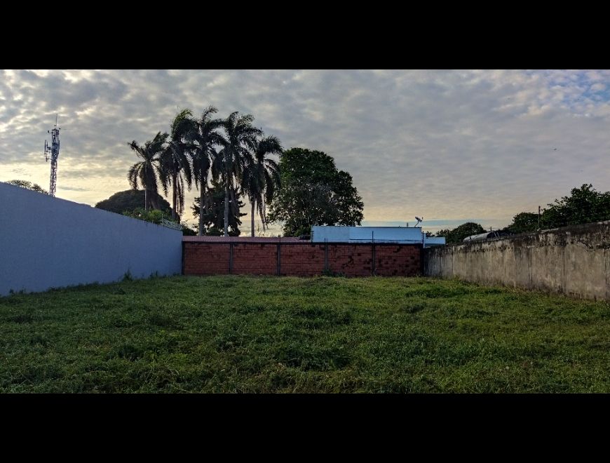 Dos Lotes en el mejor barrio de San Martin Meta