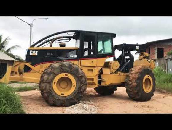 Tractor 525B Completo sin Fallos en Contamaná (Distrito)