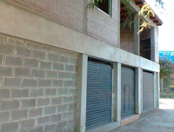 IMPORTANTE ESQUINA EN ALQUILER