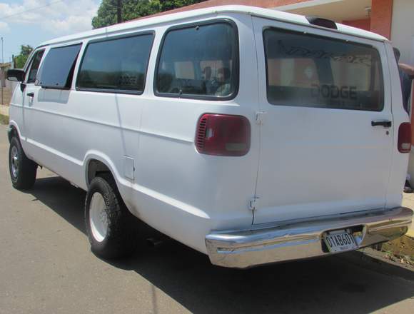 camioneta van en excelente estado en Colón (Municipio)