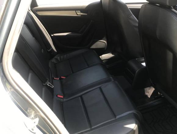 AUDI A4 DEL 2010 en muy buen estado en Panamá (Distrito)