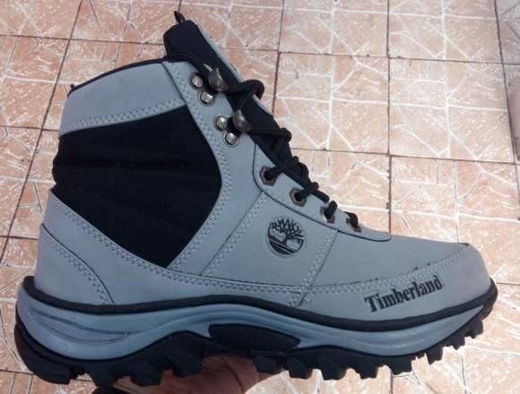 Para tus pies , el mejor calzado para vestir en Libertador (Municipio)