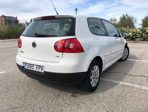 Volkwagen GOLF 1,9 TDI