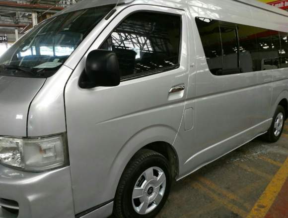Renta camioneta Toyota Hiace en Naucalpan de Juárez (Municipio)