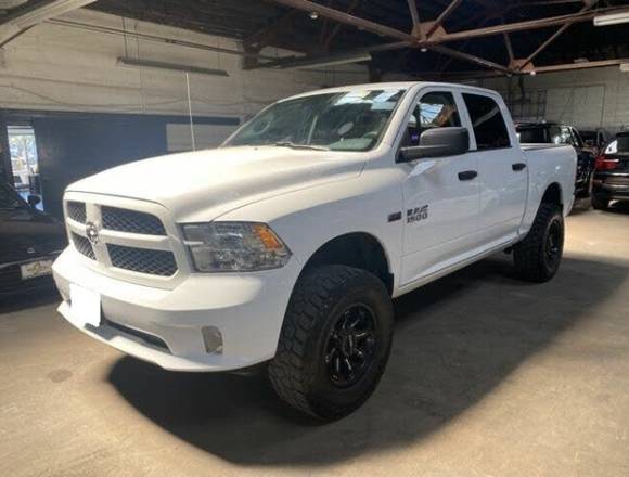 dodge ram 1500 año 2017 en Acambay de Ruíz Castañeda (Municipio)