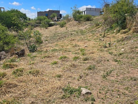 VENDO PERMUTO POR AUTO O CAMIONETA TERRENO ESTANCIA VIEJA en Villa Carlos Paz (Localidad)