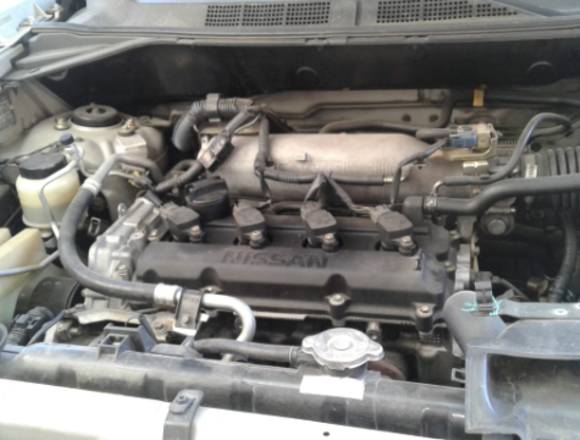 Nissan X-Trail 2004 Beige en Rumiñahui (Cantón)