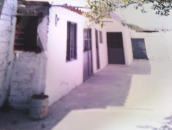 Aprovecha casa como terreno