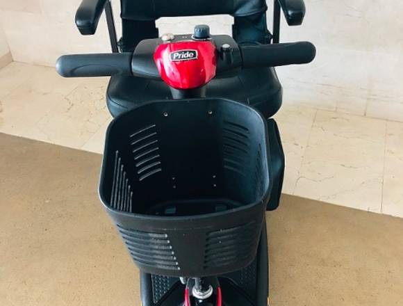 Moto Eléctrica Scooter o Carro a Batería, 3 Ruedas en García (Municipio)
