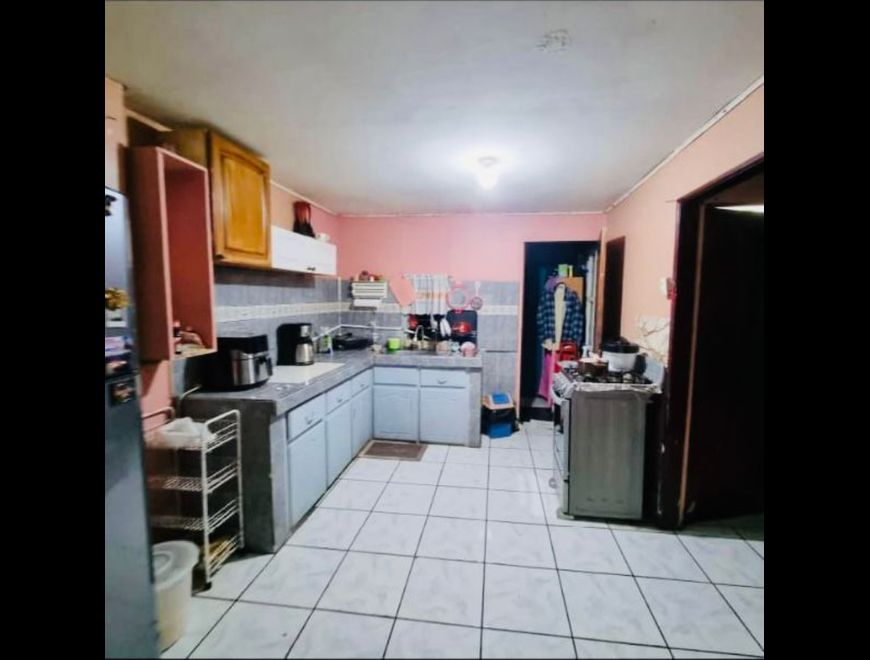 Venta de Propiedad con 2 Casas y 1 Aparta – Pavas en San Rafael (Cantón)