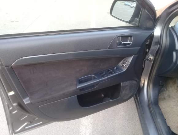 mitsubishi lancer 2011 en Maule (Comuna)