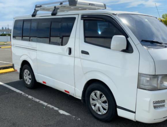Busito Toyota Hi-Ace 20,000 Negociable