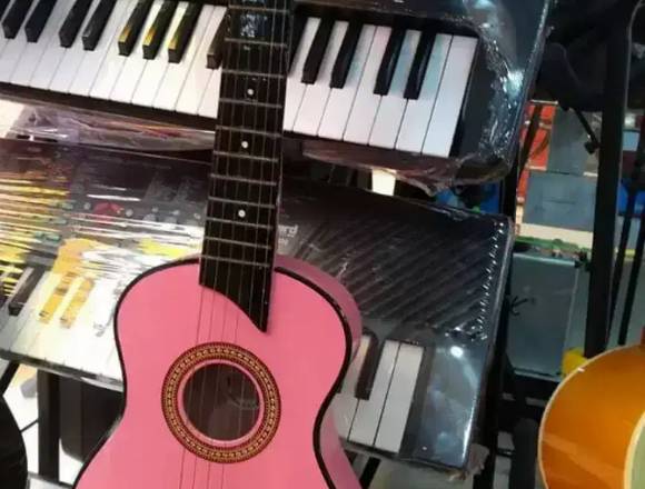 GUITARRAS ACÚSTICAS PARA NIÑOS en Lima (Lima 1) (Distrito)